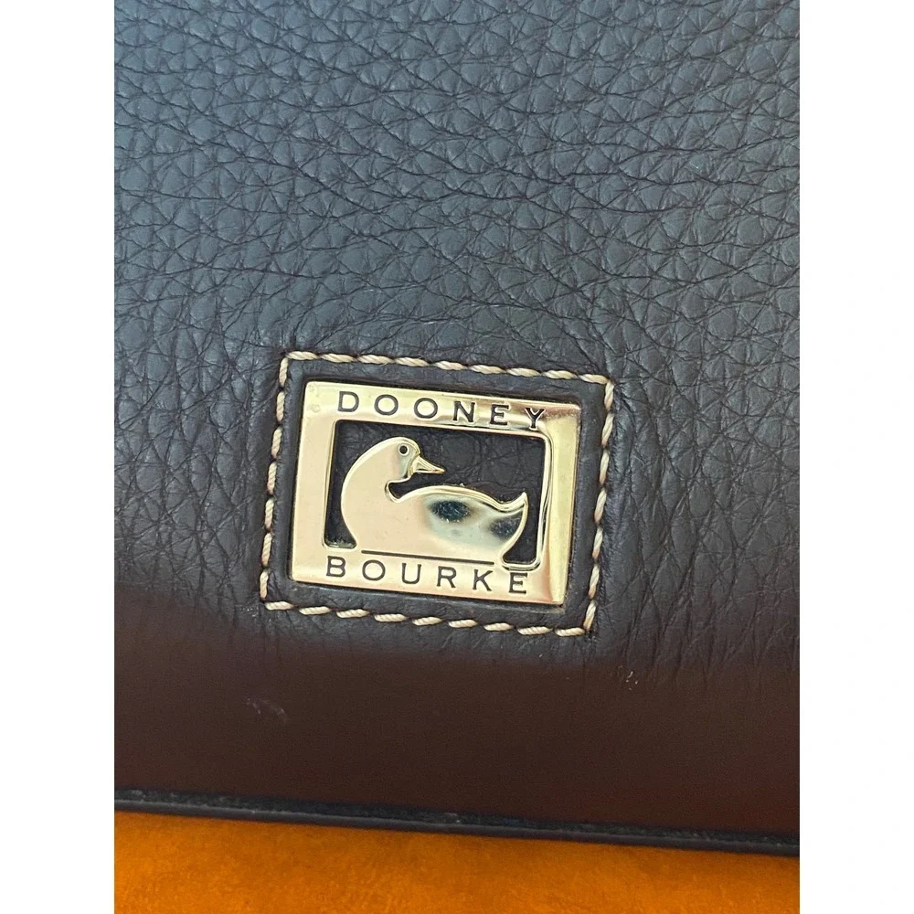 Dooney & Bourke Pebbled Leather Black Satchel VTG Purse Bag Excellent Crossbody